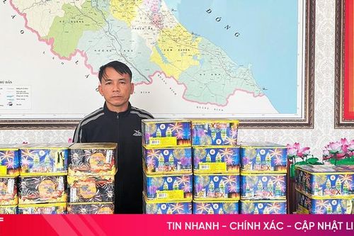Hà Tĩnh: Bắt đối tượng tàng trữ, mua bán trái phép 70kg pháo hoa nổ