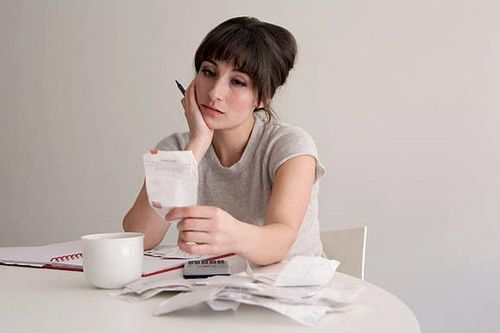 Không tằn tiện, không phung phí: Cách người tiêu dùng chi tiền năm 2026