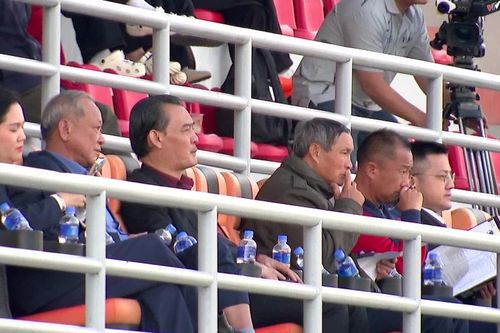 Huấn luyện viên Mai Đức Chung tìm nhân tố mới cho đội tuyển nữ Việt Nam