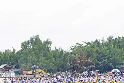 An Giang hỗ trợ đóng mới ghe Ngo truyền thống của đồng bào dân tộc Khmer