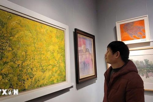 Triển lãm 'Sắc màu hữu nghị' kết nối Việt Nam-Hàn Quốc