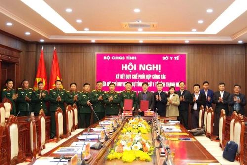 Bộ CHQS tỉnh và Sở Y tế ký kết quy chế phối hợp công tác