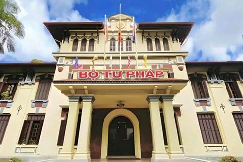 Bộ Tư pháp được giao thêm nhiệm vụ kiểm soát thủ tục hành chính