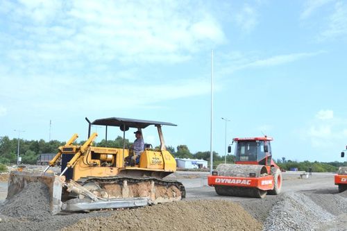 Dự án đường trục chính Tam Hòa: Gỡ vướng mặt bằng, dồn lực thi công