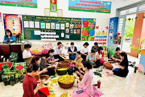 Giáo dục truyền thống văn hóa qua trải nghiệm Tết cổ truyền trong trường học