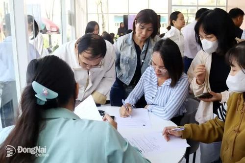 Sở Xây dựng yêu cầu chấn chỉnh việc nộp hồ sơ mua, bán nhà ở xã hội