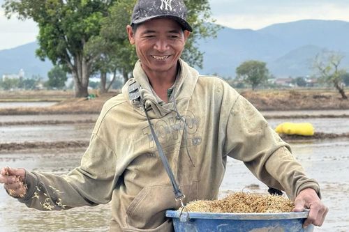 Nhịp sống mới trên hạ lưu sông Ayun