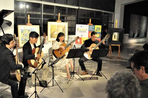 Khoa Guitar Nhạc viện TP Hồ Chí Minh hòa nhạc tại Đà Lạt