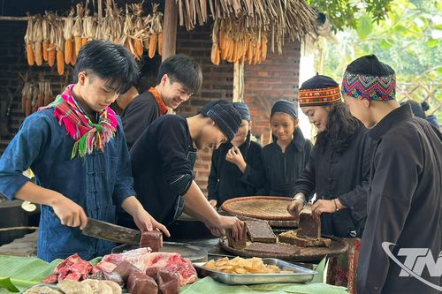 Mạch nguồn văn hóa Mông - giữ 'hơi thở sống' của di sản