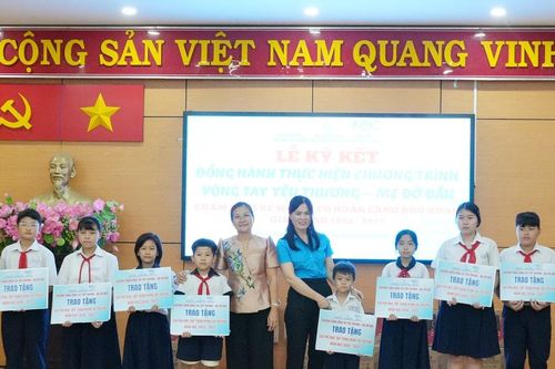TP. Hồ Chí Minh: Chắp cánh tương lai cho trẻ mồ côi từ những vòng tay nhân ái