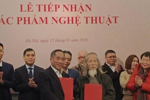 Tiếp nhận gần 1.000 tác phẩm của họa sĩ nhiều thế hệ
