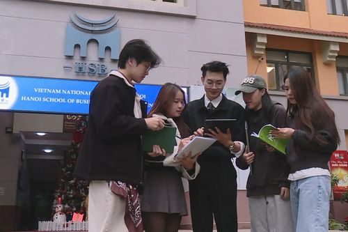 Vươn mình cùng nền tảng số