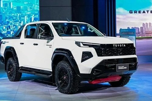 Toyota Hilux 2026 chốt lịch ra mắt tại Việt Nam