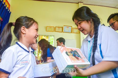 Ươm 'hạt lành' trong khu vườn tri thức