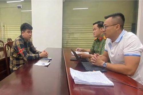 Bắt đối tượng lừa đảo chiếm đoạt 1,3 tỷ đồng