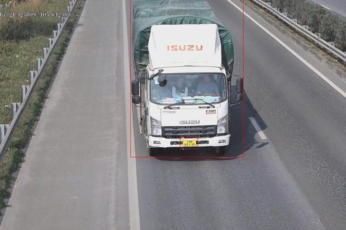 Hà Nội: Danh sách 30 trường hợp vượt đèn đỏ bị Camera AI 'bắt tại trận' ngày 11/1