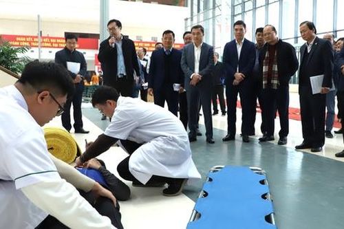 Diễn tập đảm bảo công tác y tế phục vụ Đại hội Đại biểu toàn quốc lần thứ XIV của Đảng