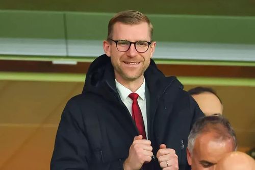 Arsenal chịu tổn thất lớn