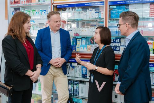 Sanofi cùng Long Châu tiên phong thu gom và tái chế nhựa từ vỉ thuốc
