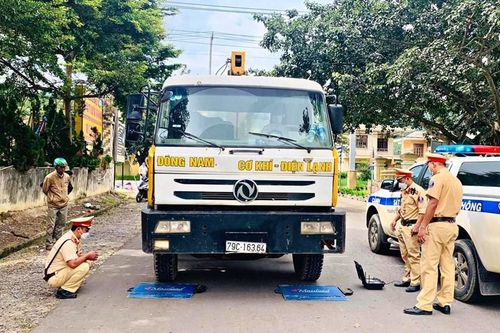 Bộ Xây dựng lập 3 đoàn kiểm tra bảo đảm vận tải, ATGT dịp Tết