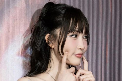Lý do gì khiến 'Em xinh say hi' này cảm thấy ngại nếu những người yêu cũ của mình nghe được album mới?