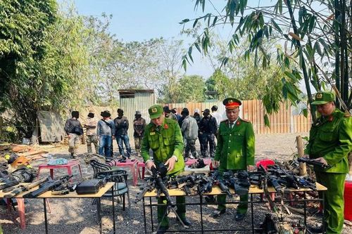 Dùng súng nhựa 'đánh trận giả' dễ gây hiểu lầm cho người dân