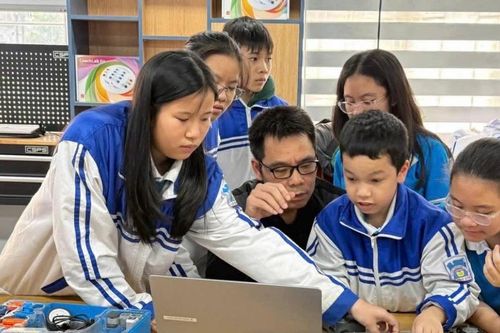 Nam sinh đạt điểm tuyệt đối ở Vòng Sơ loại AIMO sở hữu thành tích khủng
