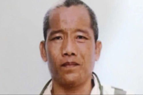 Rời nơi ẩn náu do bị muỗi cắn và đói khát, phạm nhân trốn trại lập tức bị bắt