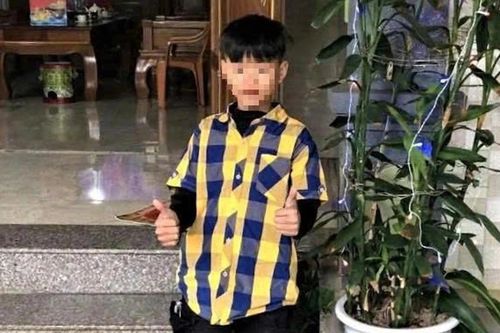 Nam sinh lớp 7 mất liên lạc sau khi đi mua đồ ăn sáng