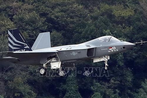 Hàn Quốc hoàn tất thử nghiệm bay đối với máy bay chiến đấu nội địa KF-21