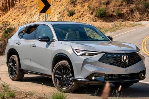 Xe gầm cao hạng sang công suất 190 mã lực, giá hơn 900 triệu đồng