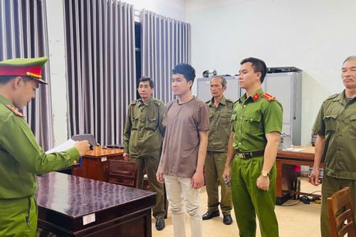 Đắk Lắk: Tạm giữ nam thanh niên đâm tử vong người tình của mẹ tại phường Tuy Hòa