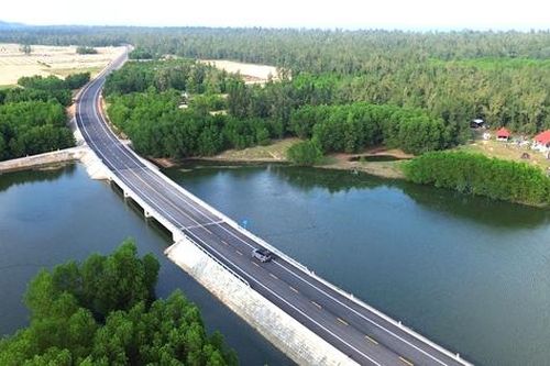 Ngắm đoạn đường ven biển 152 tỷ đồng sắp thông xe ở Quảng Ngãi