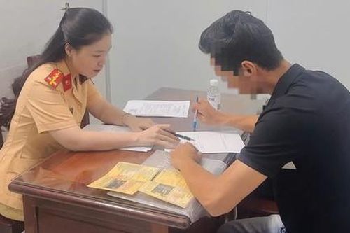 Phòng CSGT Công an TPHCM: Quyết liệt xử lý các vi phạm gây ô nhiễm, mất an toàn giao thông