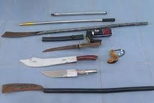 Hướng dẫn mới nhất về xử lý hình sự với người sử dụng dao có tính sát thương cao