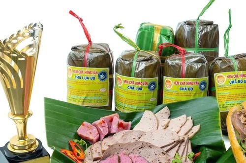Quảng Ngãi: gây hàng trăm ca ngộ độc, bánh mì Hồng Vân đối diện mức phạt nào?