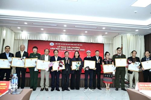 Phim 'Mưa đỏ' nằm trong danh sách các tác phẩm Văn học nghệ thuật xuất sắc năm 2025