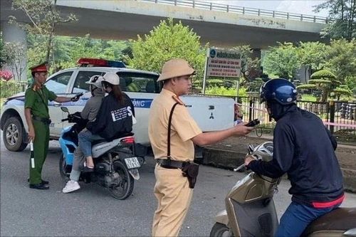 Các hành vi vi phạm trong thi hành pháp luật về xử lý vi phạm hành chính