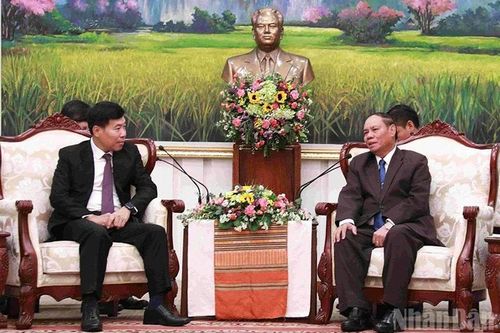 Việt Nam và Lào đẩy mạnh hợp tác trong lĩnh vực đối ngoại