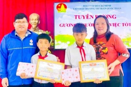 Gương sáng học sinh