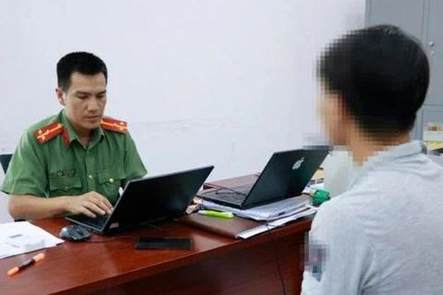 Người đàn ông ở Hà Nội mất 850 triệu khi cài đặt phần mềm 'EVN' giả mạo