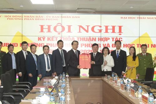 Tăng cường hợp tác toàn diện giữa Đại học Thái Nguyên và phường Phan Đình Phùng