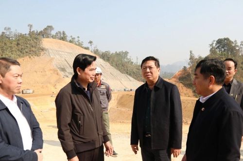 Yêu cầu tăng tốc thi công cao tốc Hữu Nghị - Chi Lăng