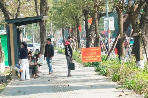 Huế nỗ lực 'giành' lại vỉa hè cho người đi bộ, du khách
