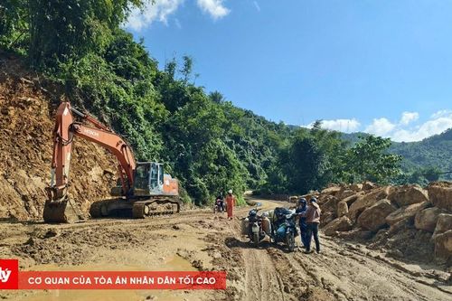 Quảng Ngãi sẽ khắc phục hư hỏng đường miền núi trước Tết Bính Ngọ