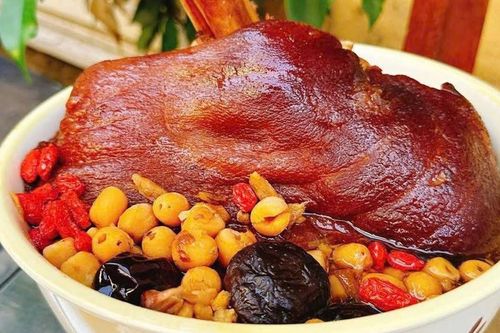 Món 'đại bổ' trong mùa lạnh nhưng 6 nhóm người không nên ăn