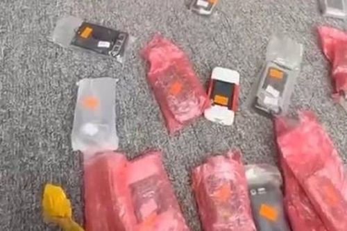Chuyện khó tin nhưng thật: Mua điện thoại Nokia từ 2010, năm 2026 mới nhận
