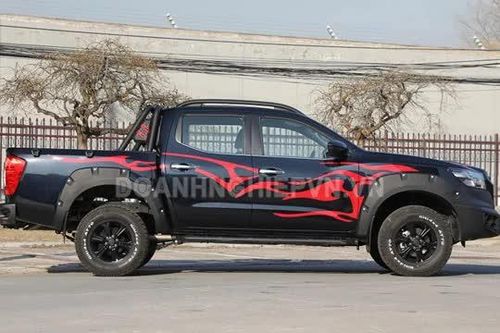 Xe bán tải 2 tùy chọn động cơ, giá từ 345 triệu đồng