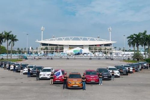 Thị trường ô tô tăng tốc cuối năm, xe điện dẫn dắt sức mua