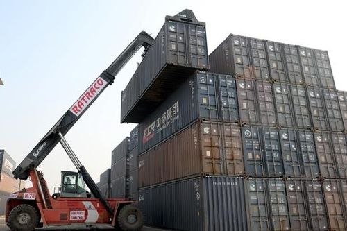 Lượng hàng hóa xếp dỡ tại Ga liên vận quốc tế Kép tăng mạnh
